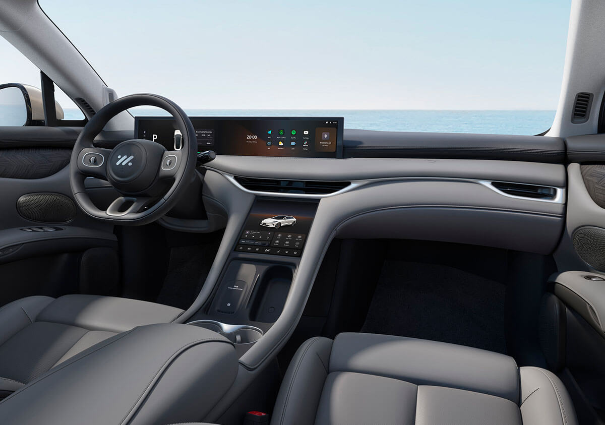 MG IM6, graues Interieur, Fahrerkabine